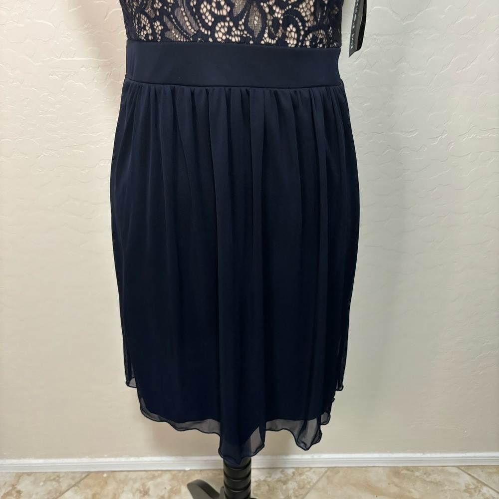 Enfocus Studio Blue Halter Top Sheer Lace Fit and Flare Cocktail Dress Size 4 - Picture 3 of 11
